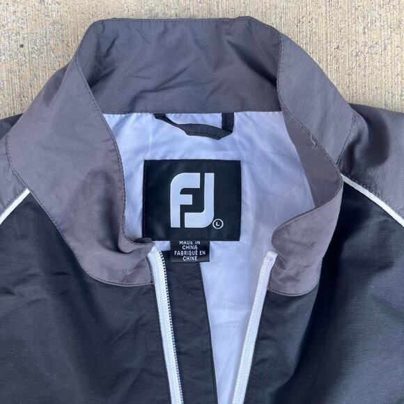 FJ Golf Wind Performance Quarter-Zip Men’s Charcoal Color Block Pullover - Picture 2 of 3